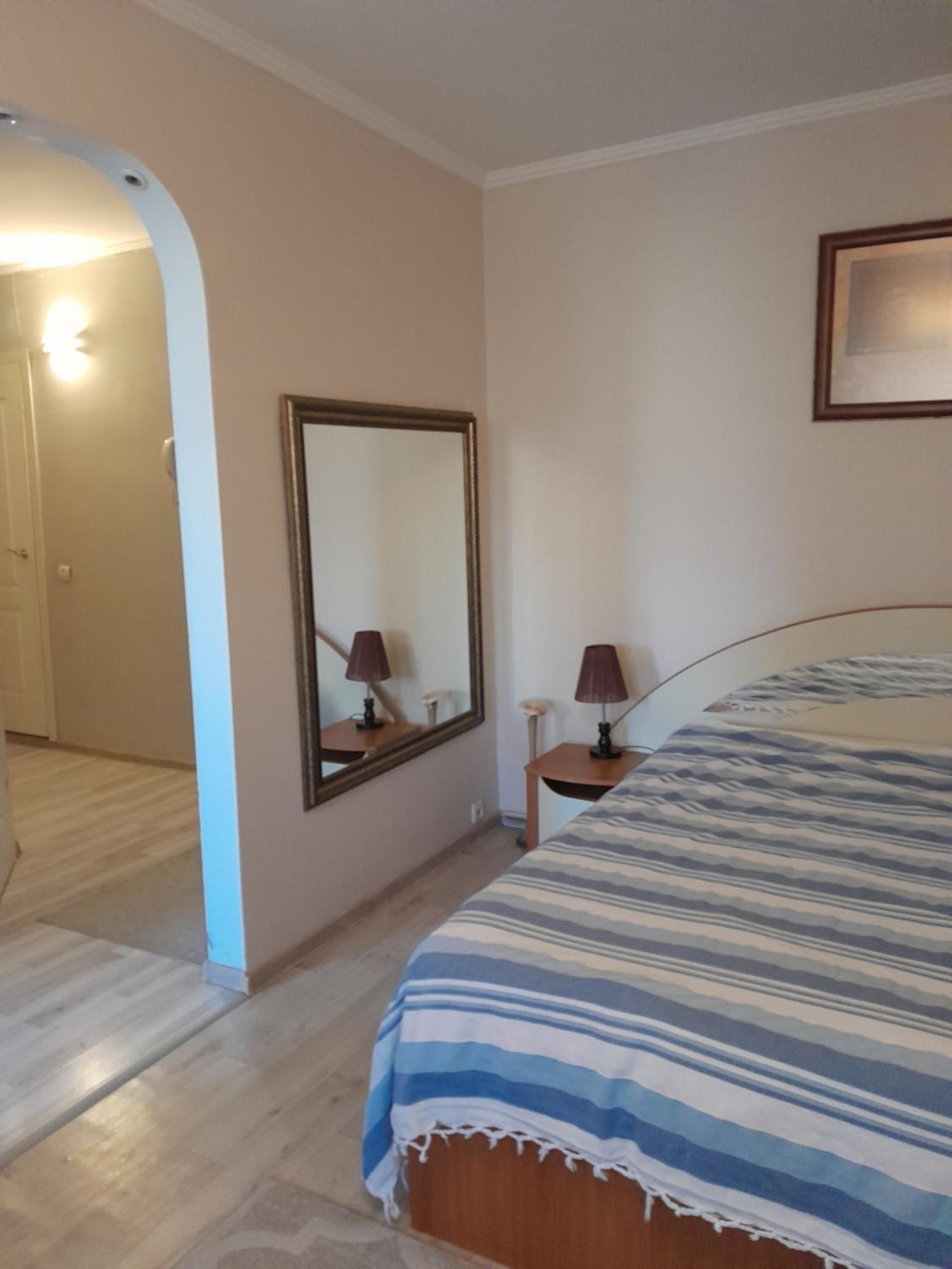 Apartment on Khristo Boteva Street view 3