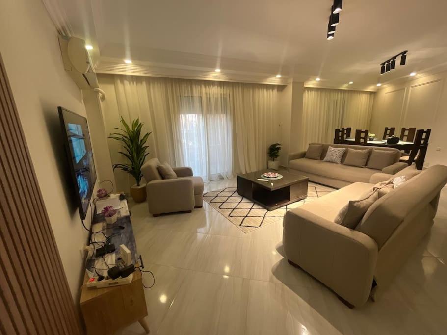 Lovely flat in Ad Doqi A