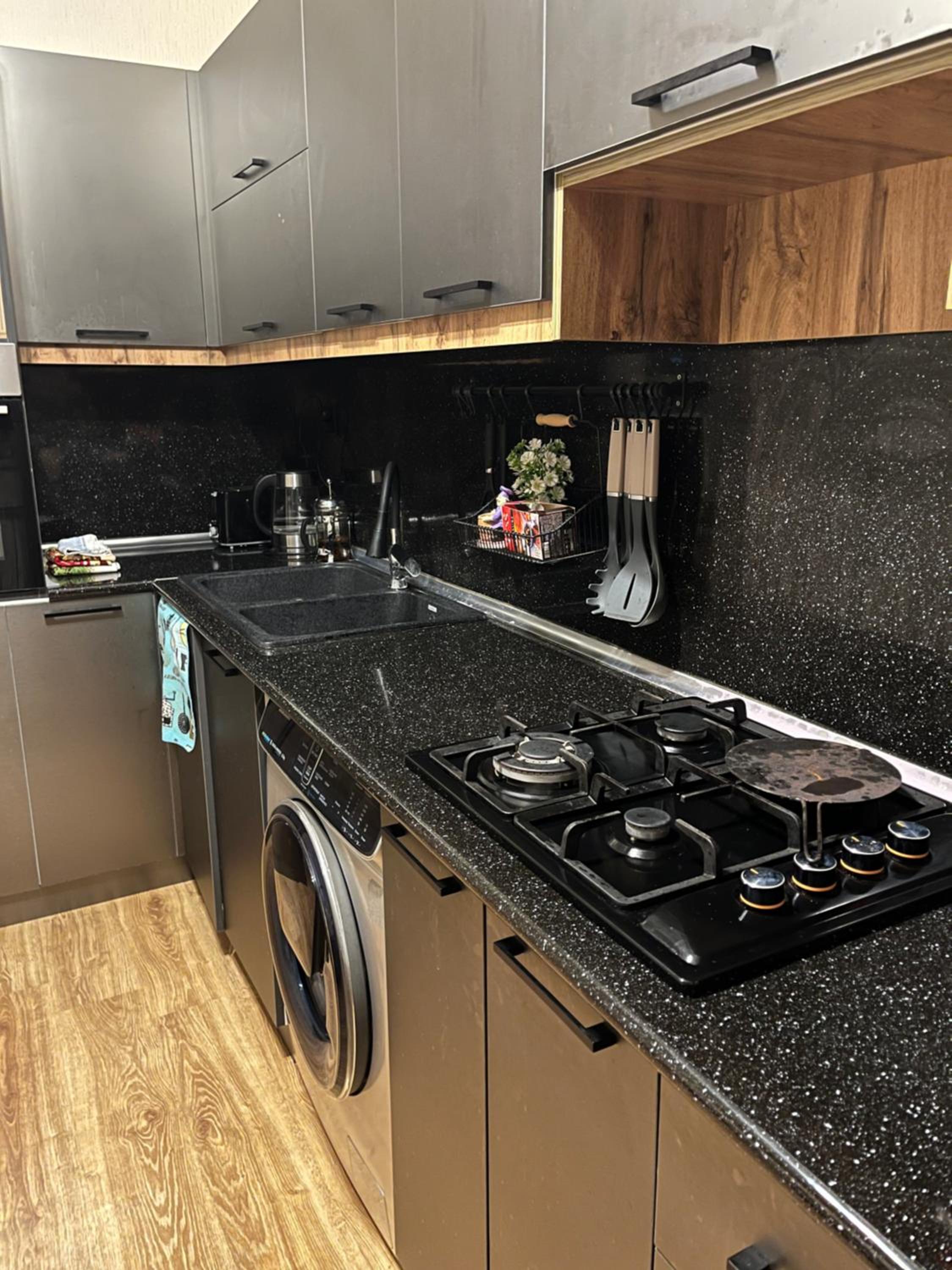 Modern Studio Apartment