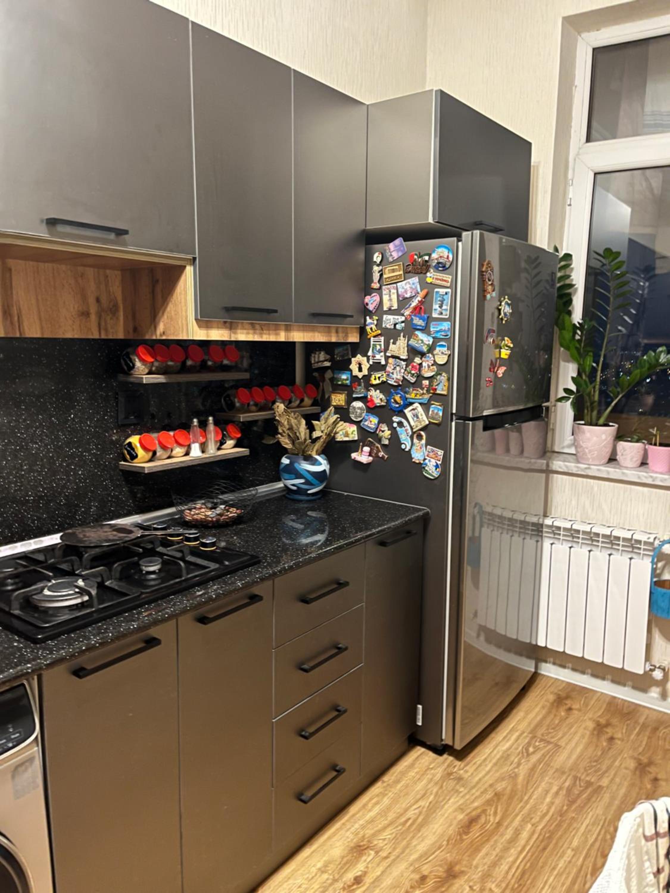 Modern Studio Apartment