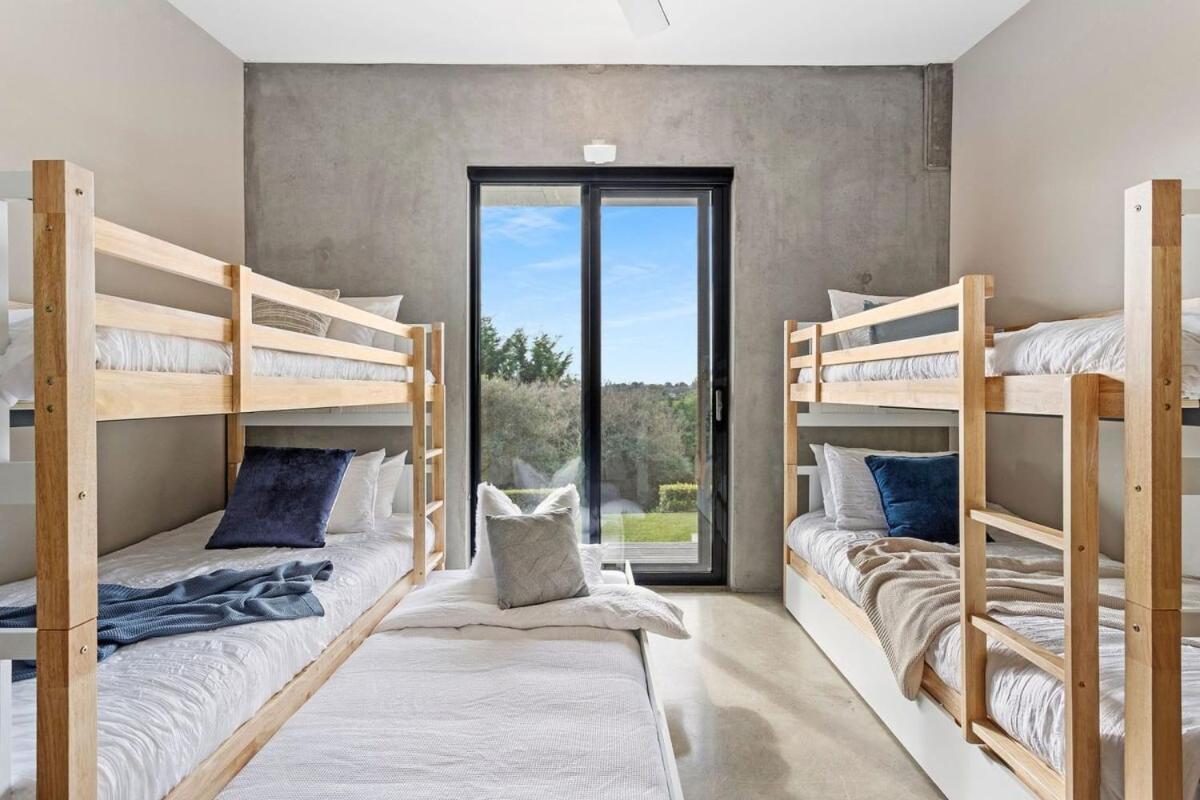 Luxury Portsea Sanctuary Gas Heat Pool & Gardens