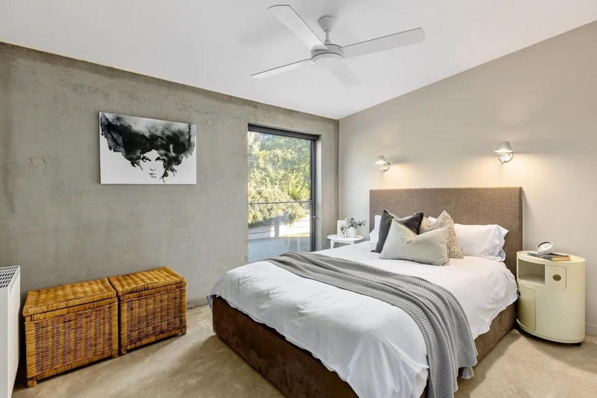 Luxury Portsea Sanctuary Gas Heat Pool & Gardens