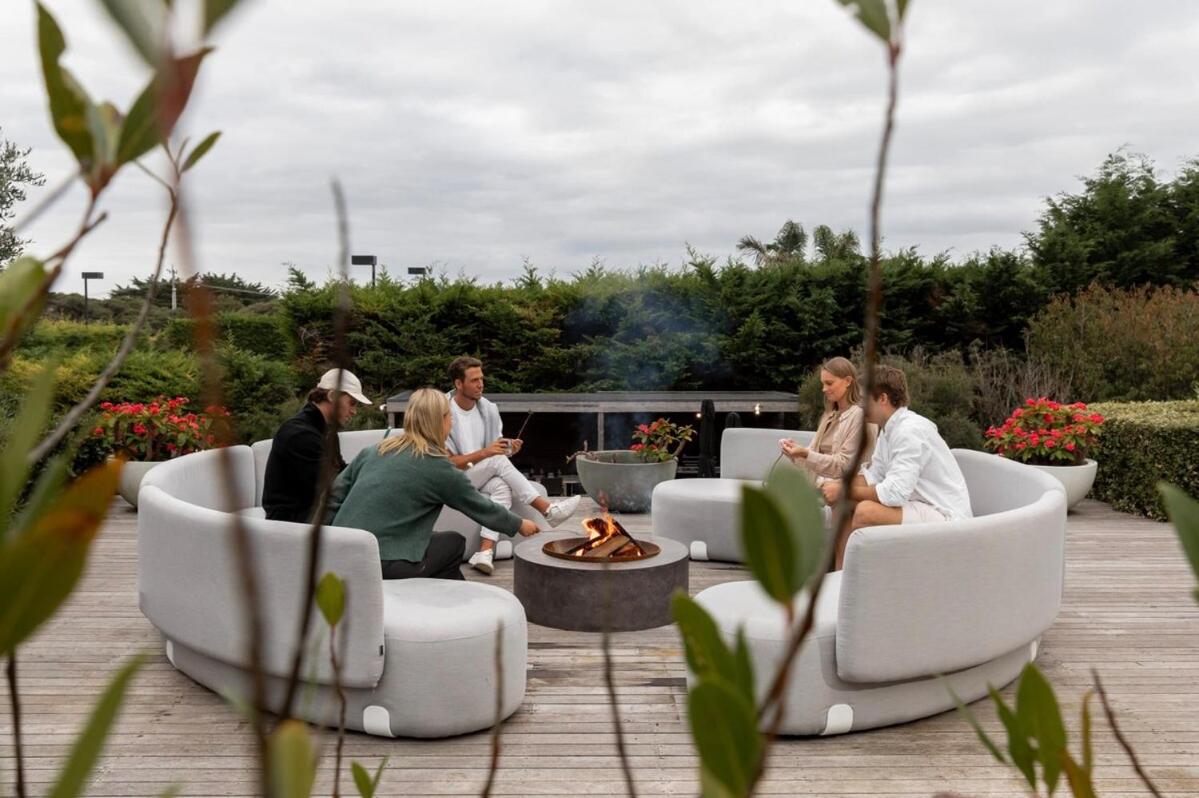 Luxury Portsea Sanctuary Gas Heat Pool & Gardens