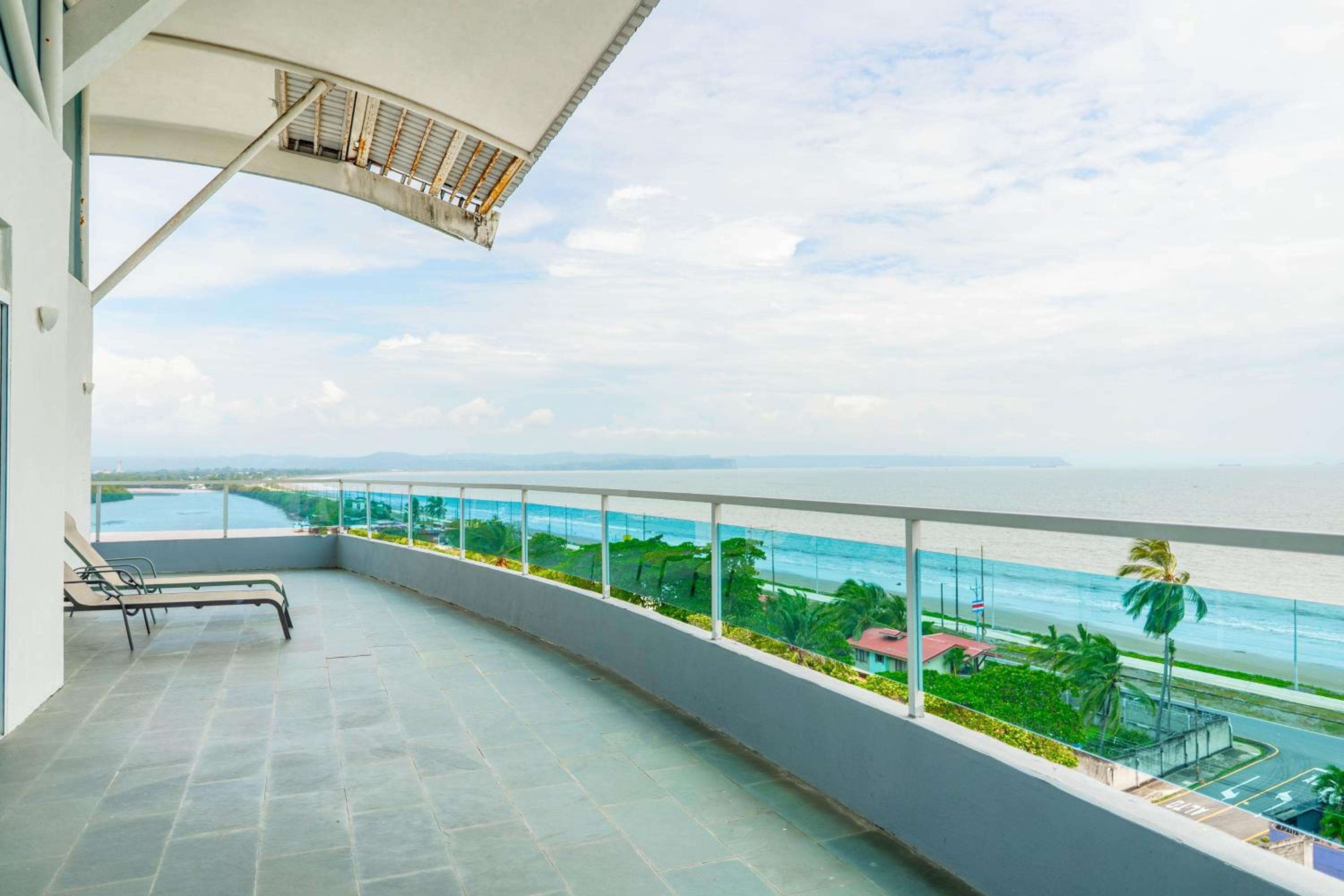 Penthouse Puerto Azul