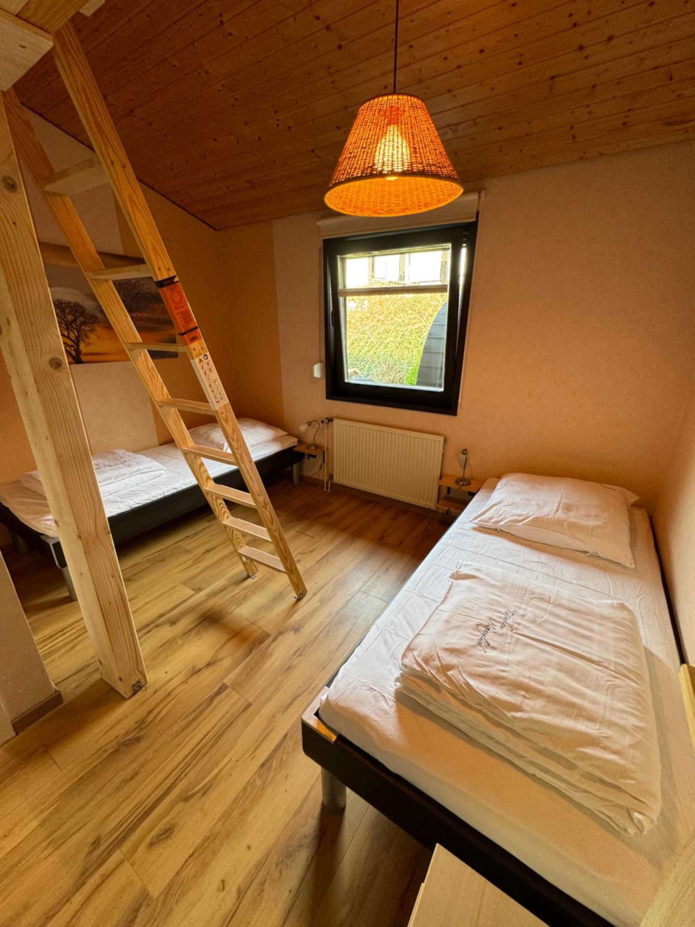 Henneglück2 mit Kamin und Sauna!