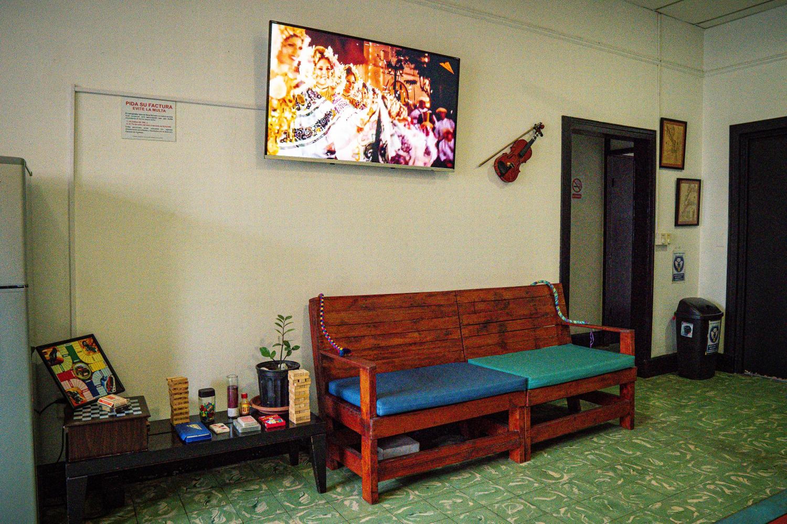 Eden`s Garden Hostel