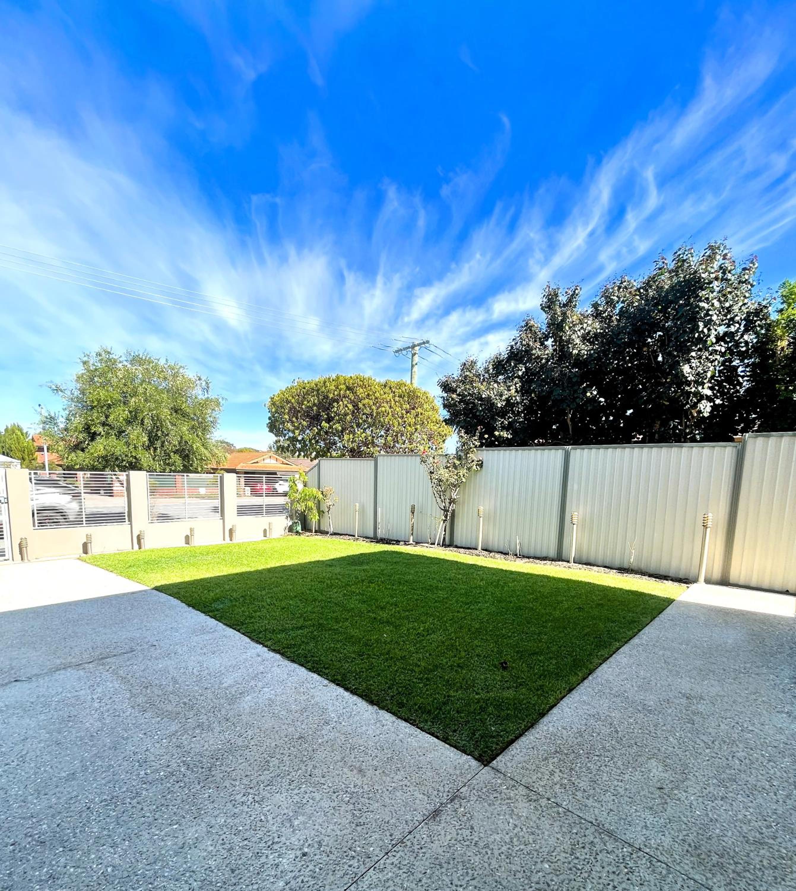 10 Majestic Maylands 4brwalk To River!