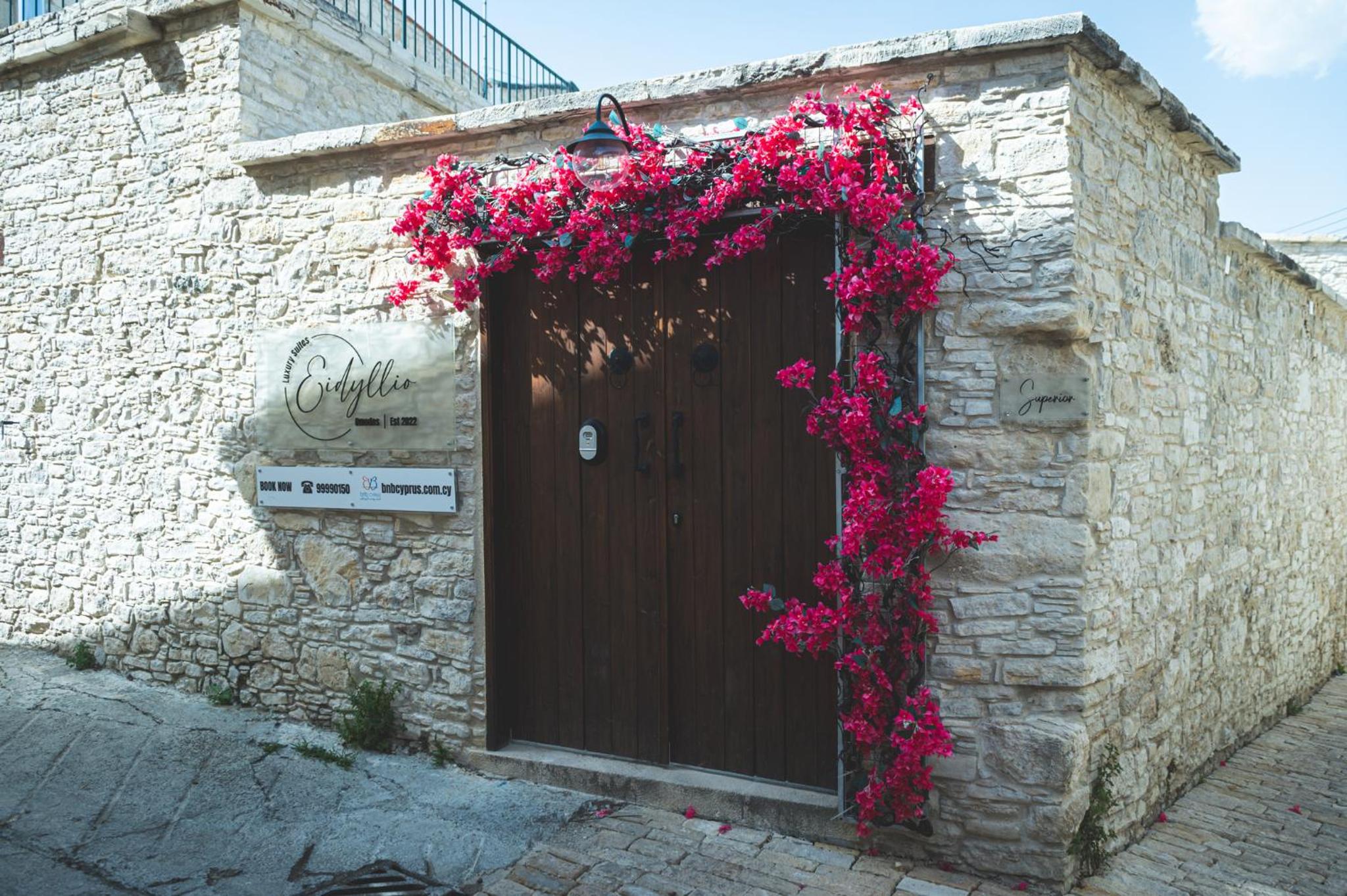 Eidyllio Luxury Suites Omodos