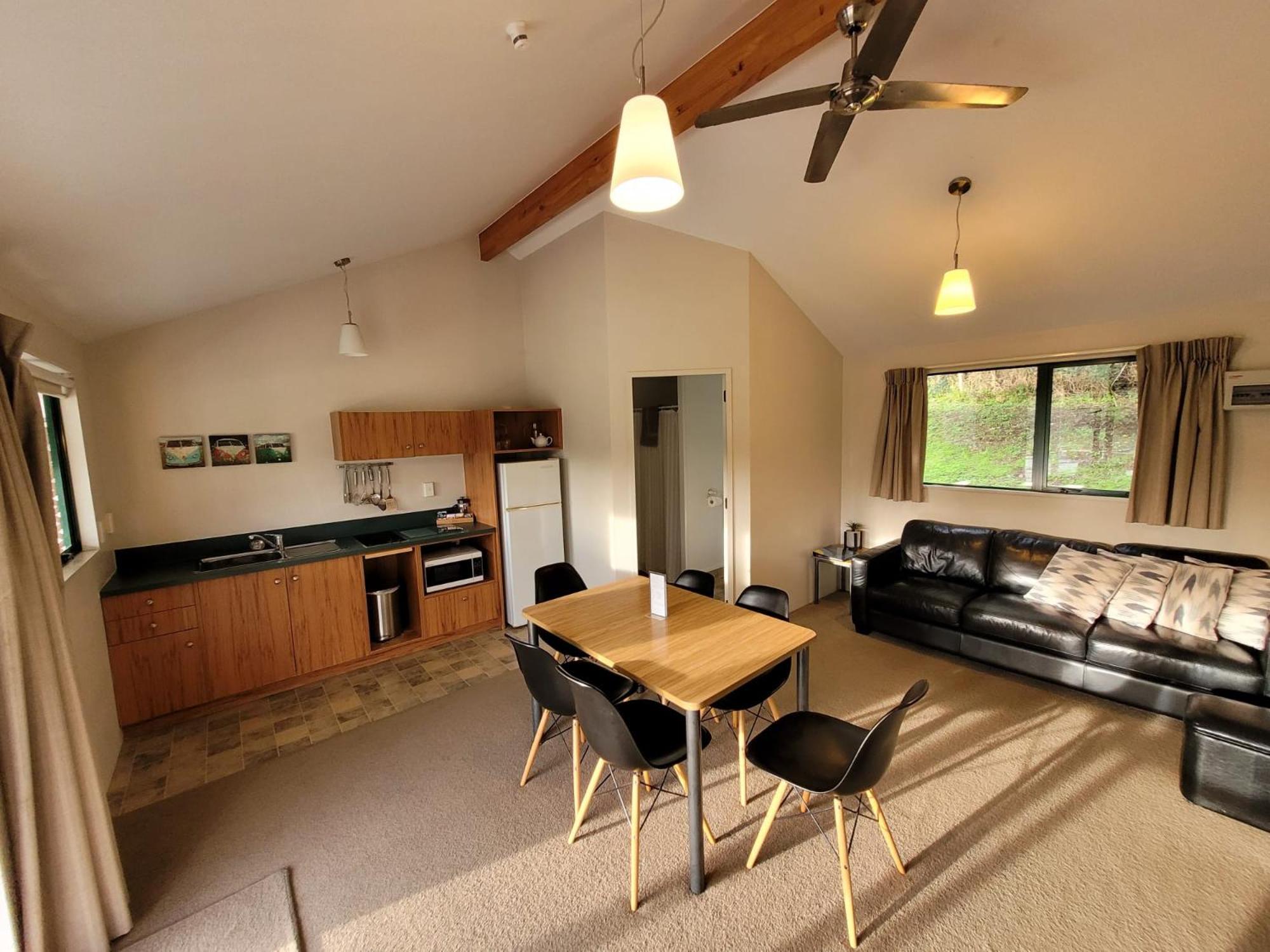 Waitomo TOP 10 Holiday Park