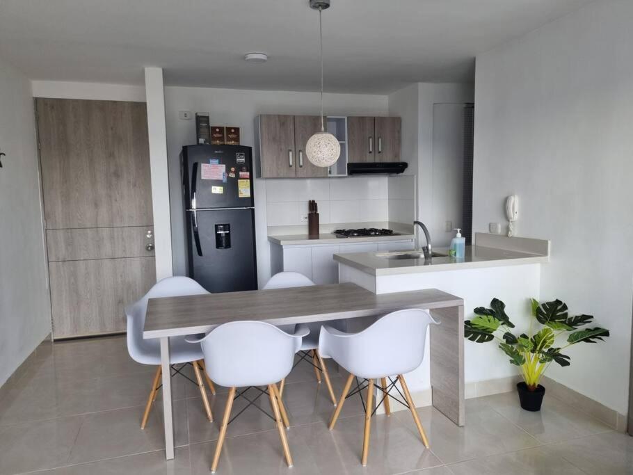 Ricaurte- Apartamento con gran vista, 7th piso