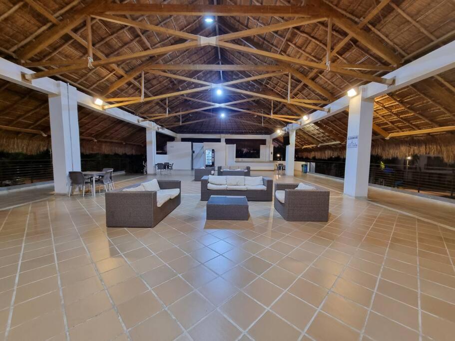 Ricaurte- Apartamento con gran vista, 7th piso
