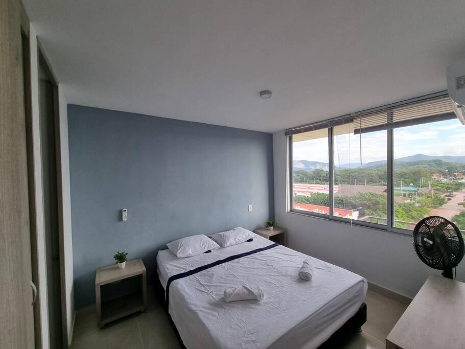 Ricaurte- Apartamento con gran vista, 7th piso