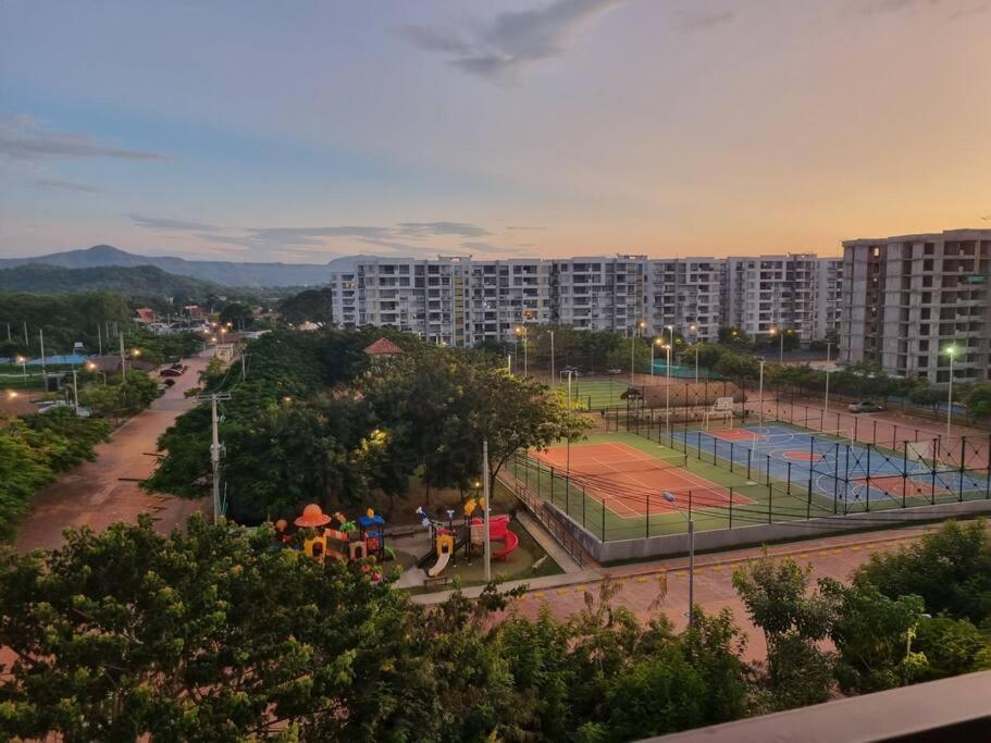 Ricaurte- Apartamento con gran vista, 7th piso