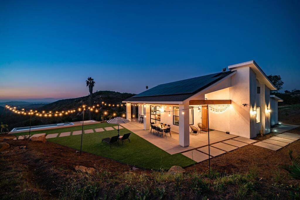 Vista Valley Hideaway