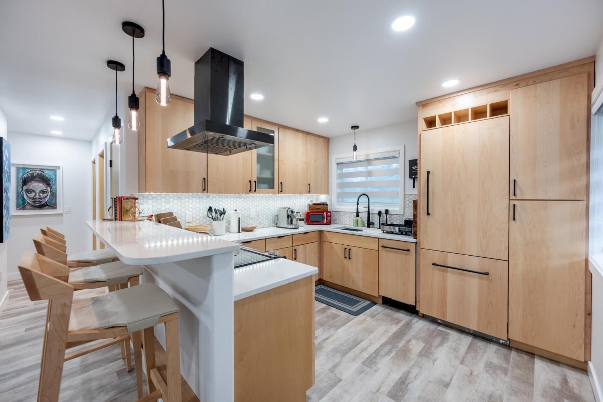 Juneau Vacations - Dynamic Juneau Alaska Duo - Property Image 9