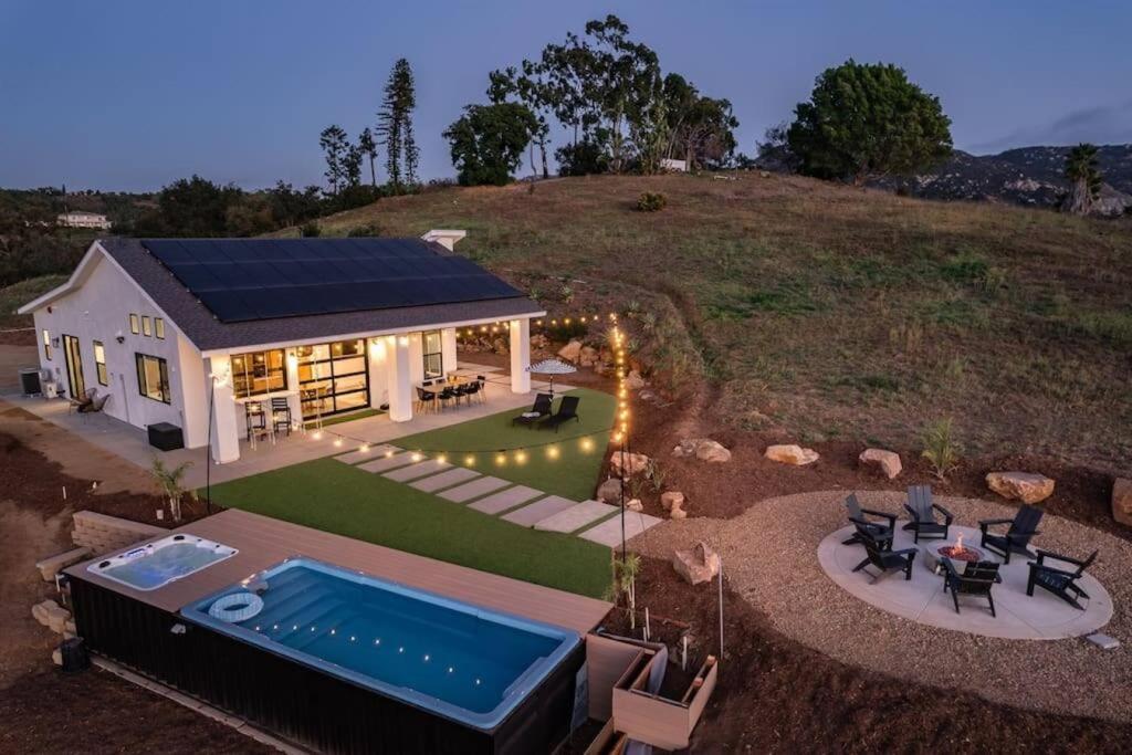 Vista Valley Hideaway