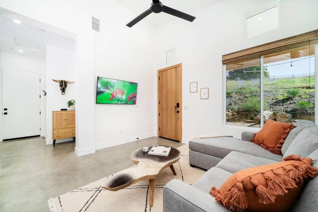 Vista Valley Hideaway