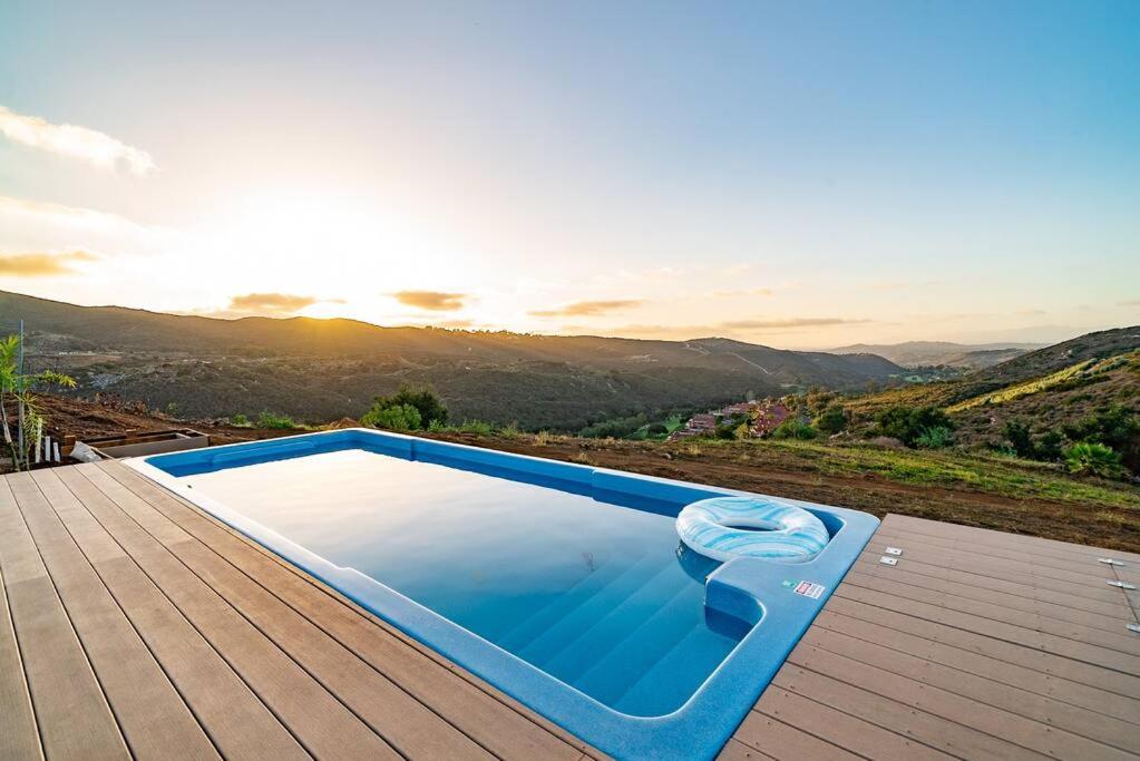 Vista Valley Hideaway
