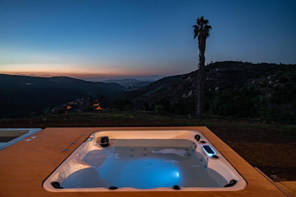 Vista Valley Hideaway