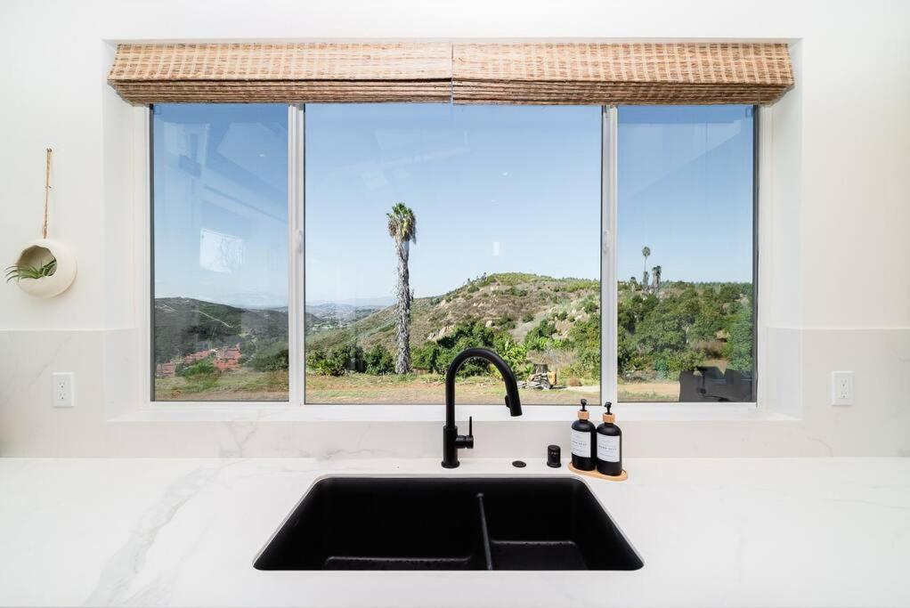 Vista Valley Hideaway