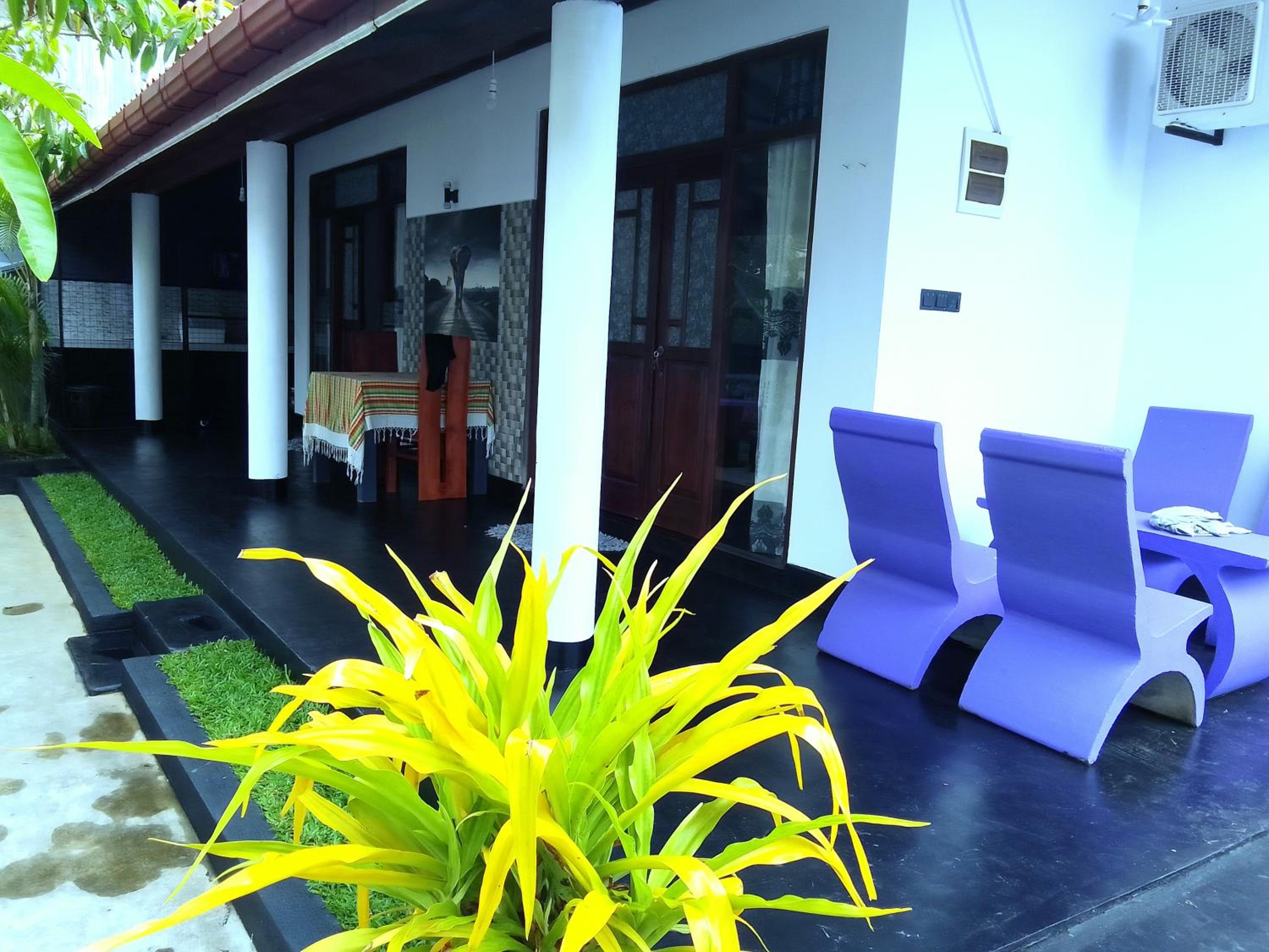 Photo 12