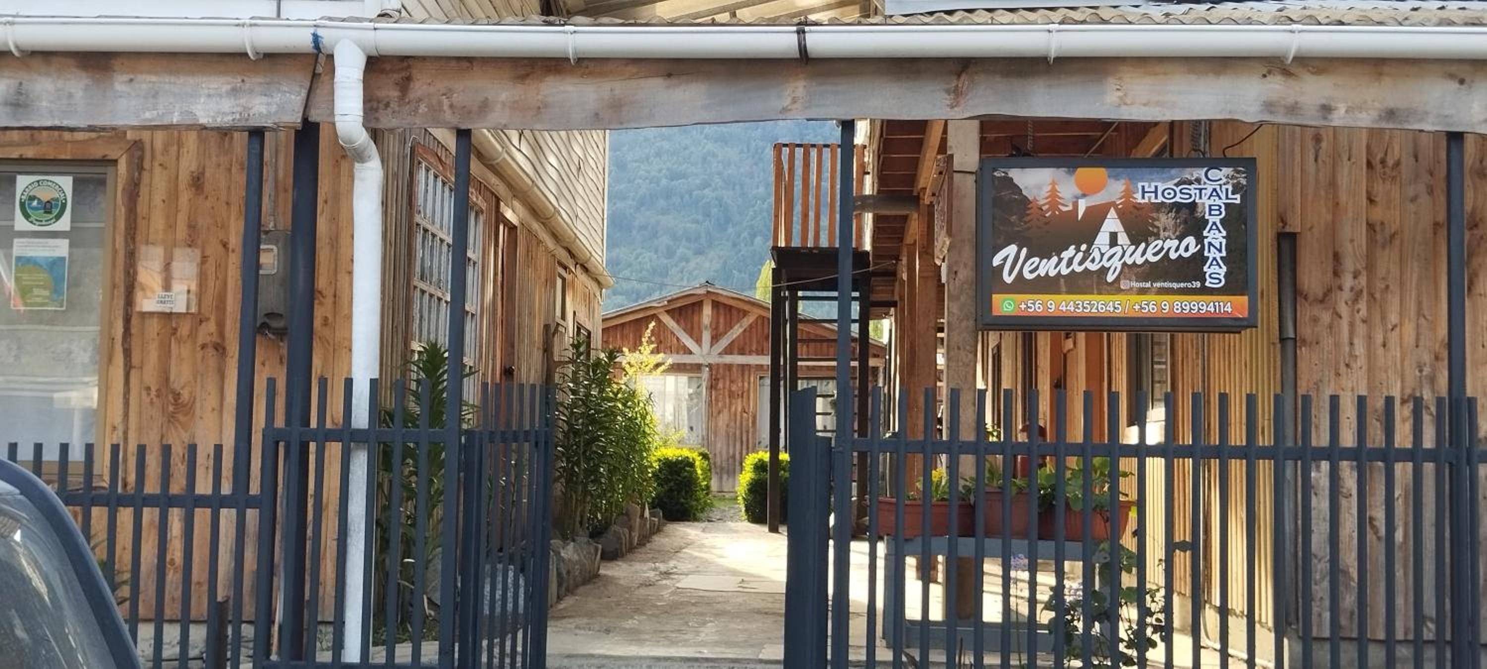 Hostal y Cabañas Ventisquero