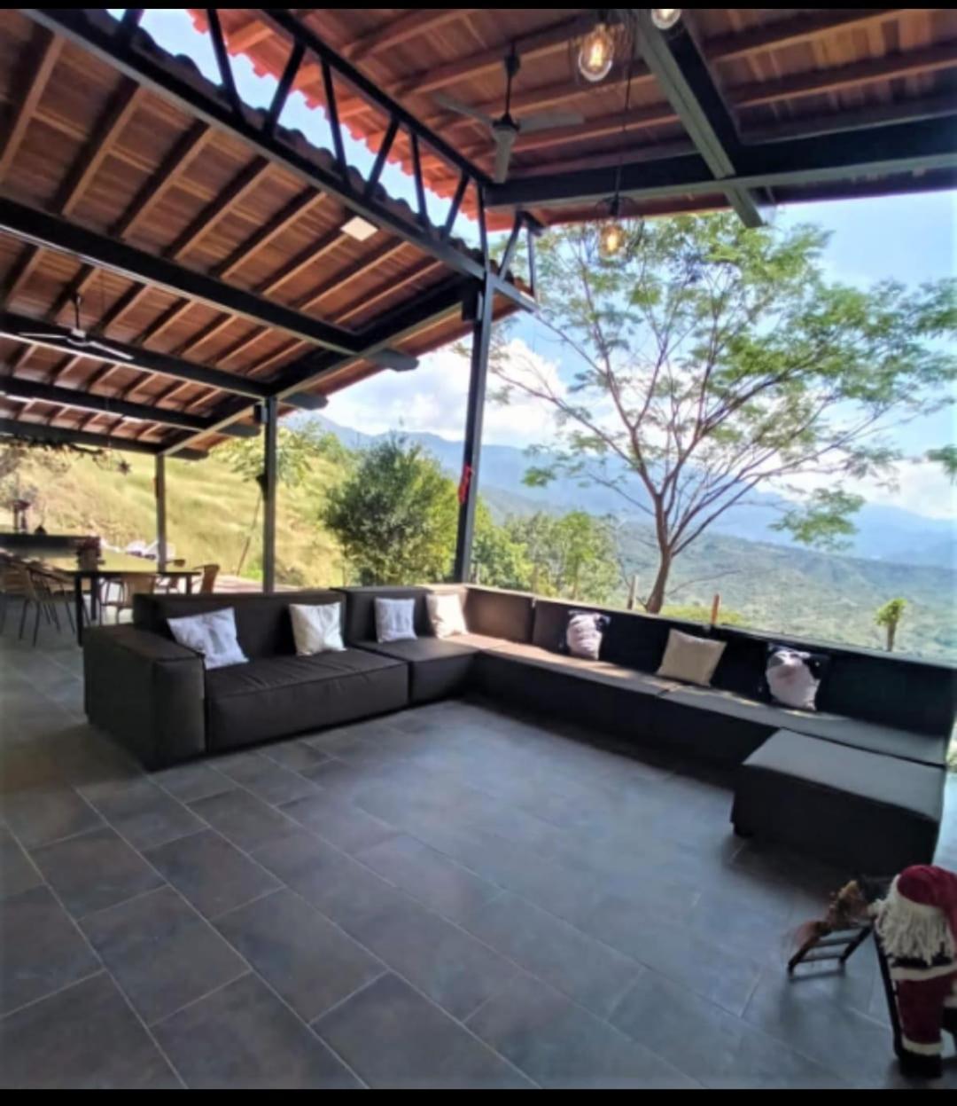 Monteclaro Campestre - En Sopetran