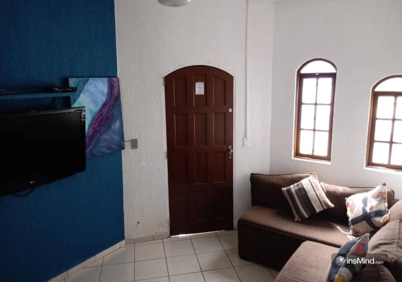 Casa em Itanhaém à 800m da praia - Piscina, WiFi, Churrasqueira e Quintal Grande