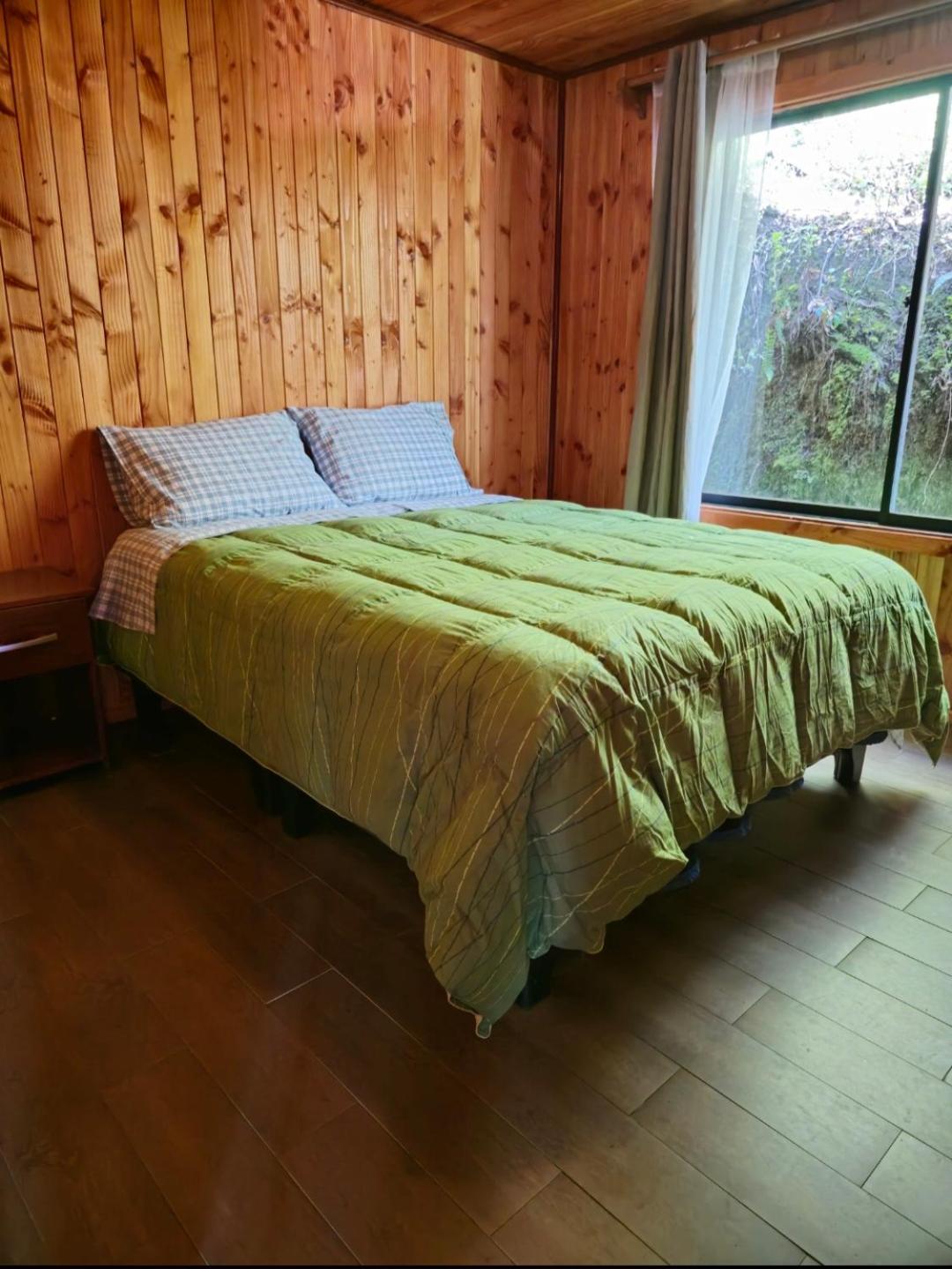 Cabaña 8 a 9 personas ideal 2 matrimonios y niños