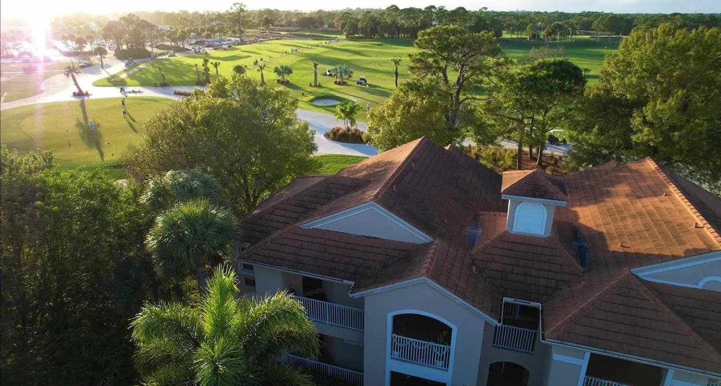 PgaVillageResort by AmericanVacationLiving 7 Room