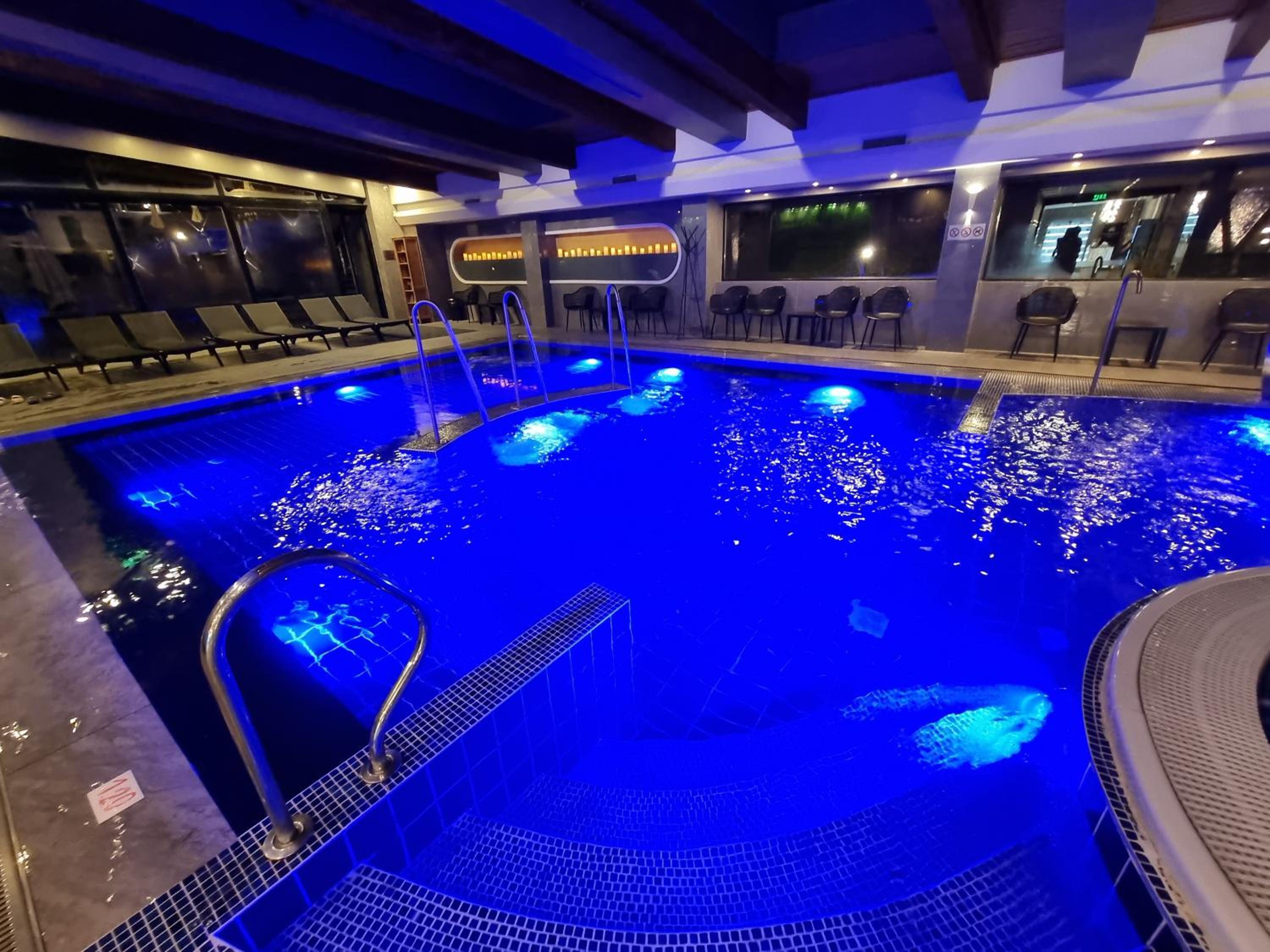 Pirin Deluxe Spa Studios