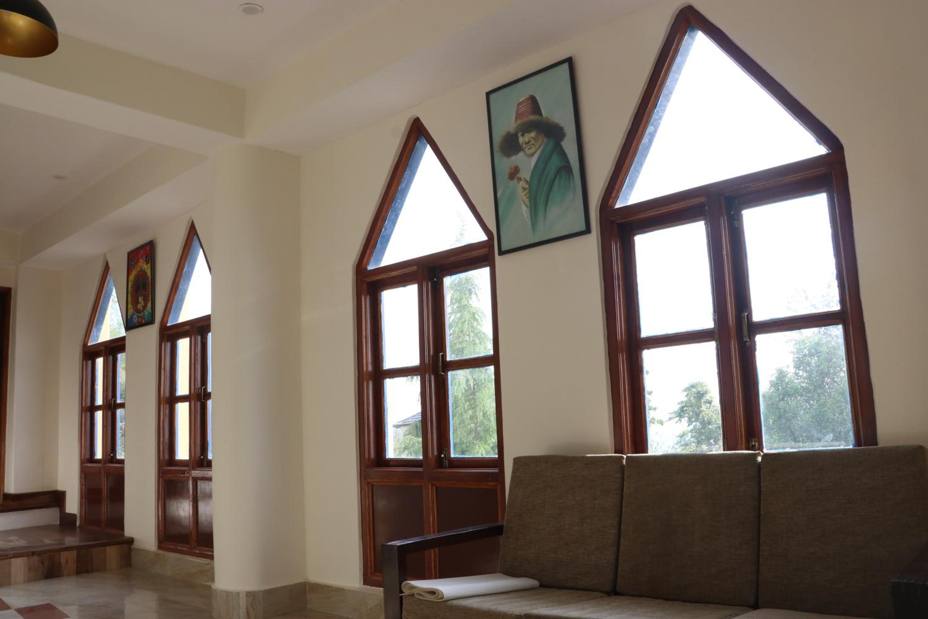Naldehra House