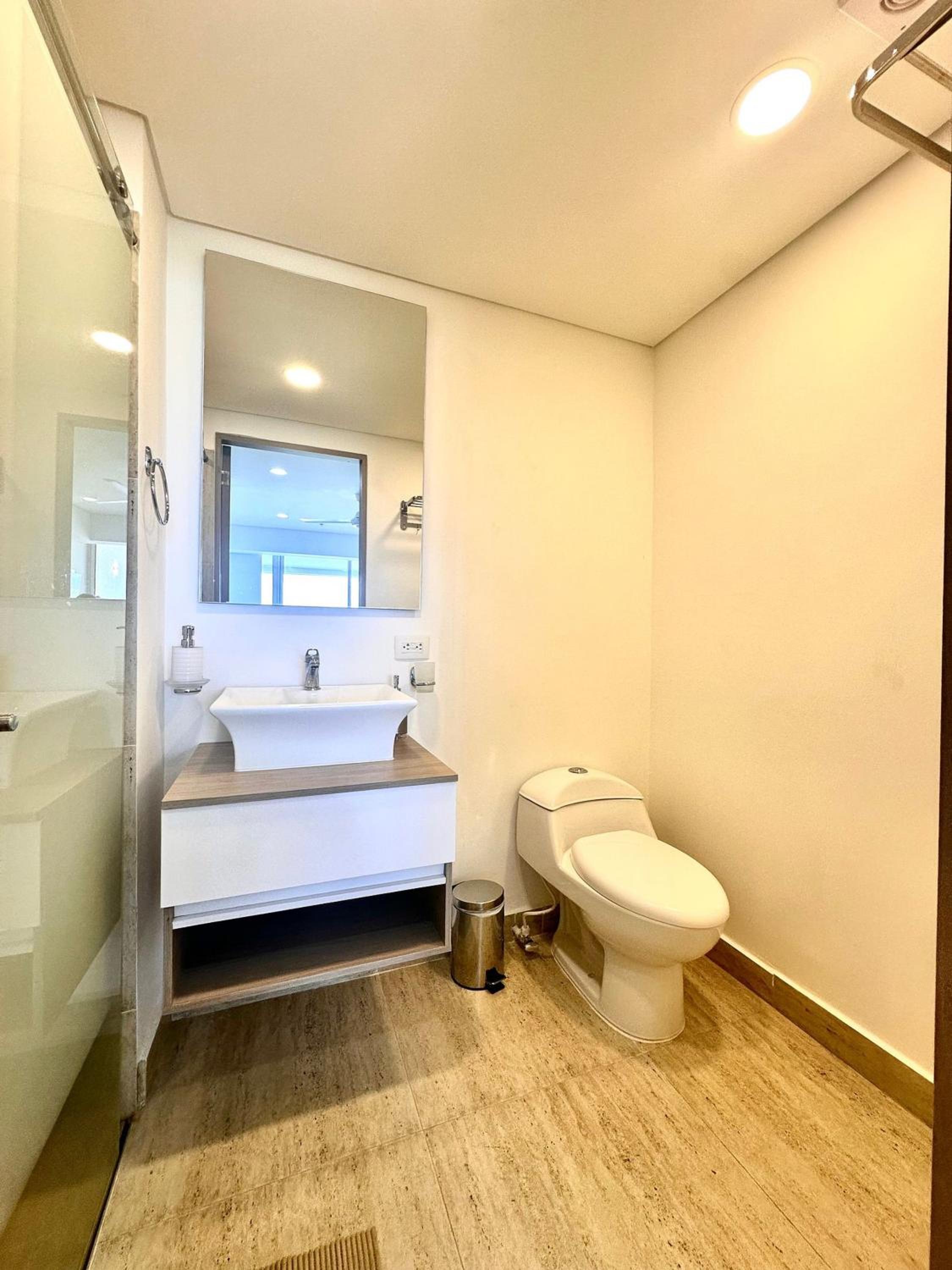 Estilo caribeño con vista al aeropuerto y cerca del mar CB1333