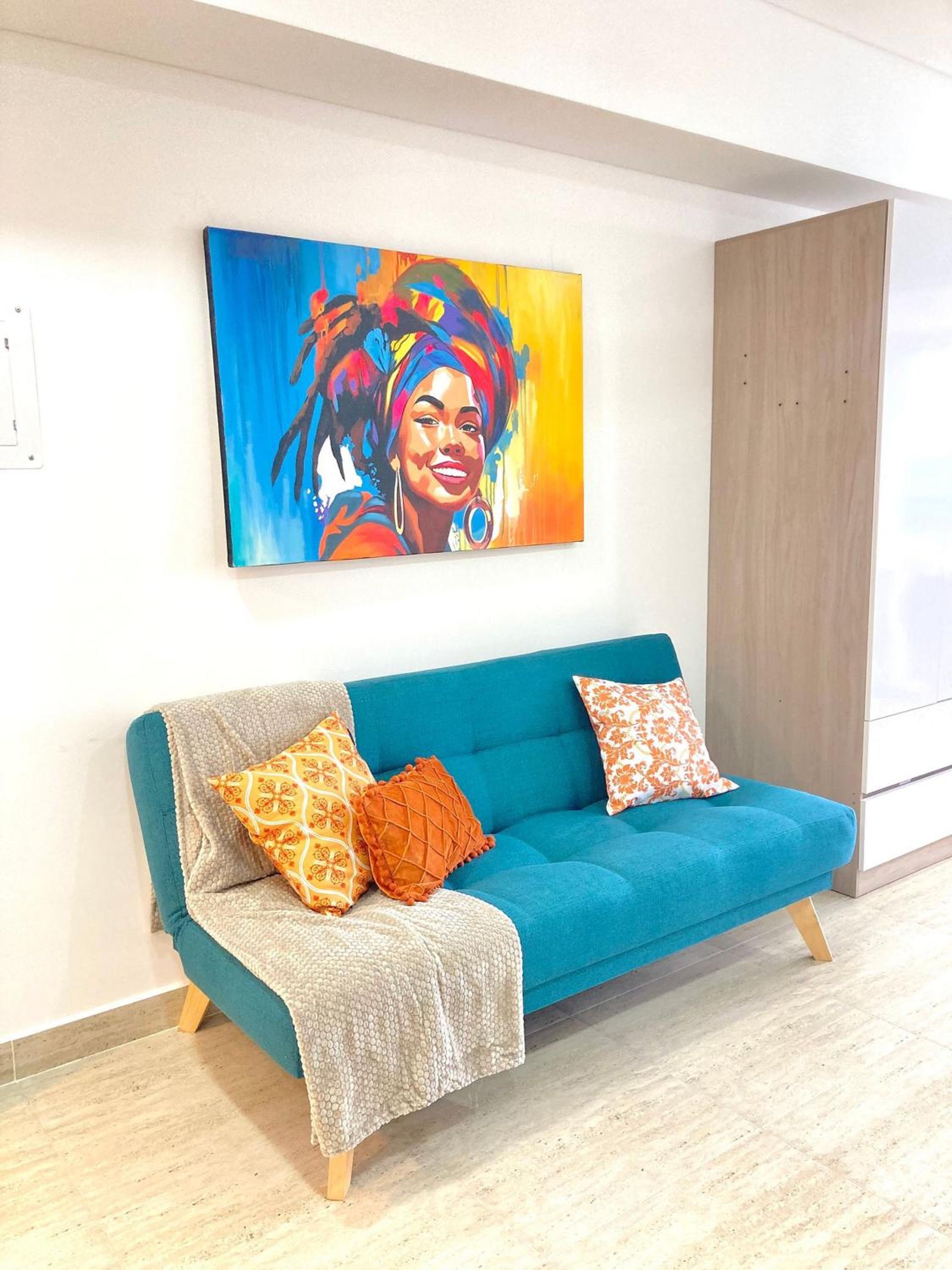 Estilo caribeño con vista al aeropuerto y cerca del mar CB1333