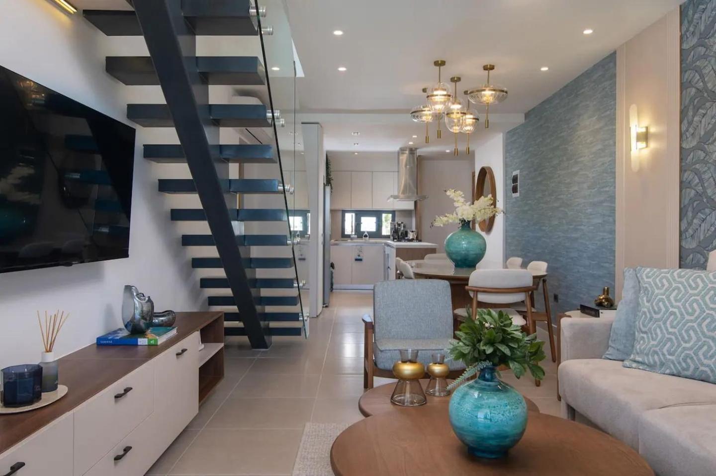 Lujoso, Comodo Penthouse Cerca Playa y Restaurants