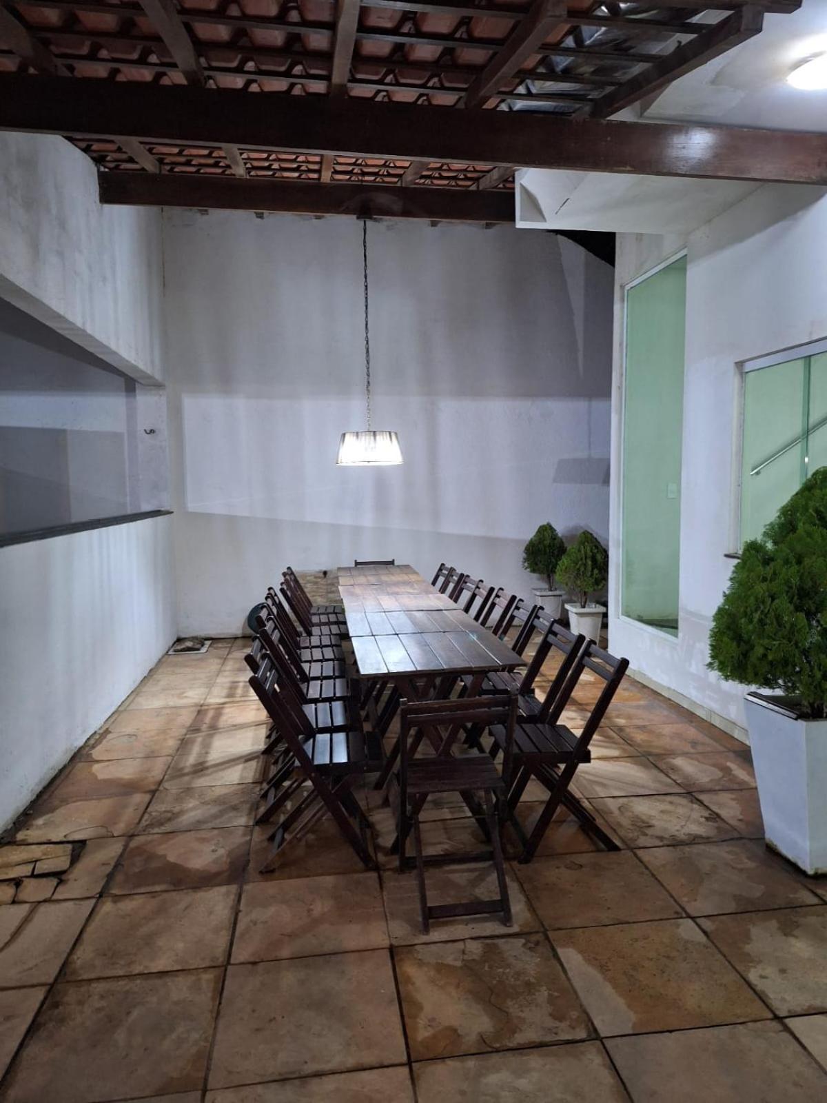 Linda Casa com Piscina px Praia