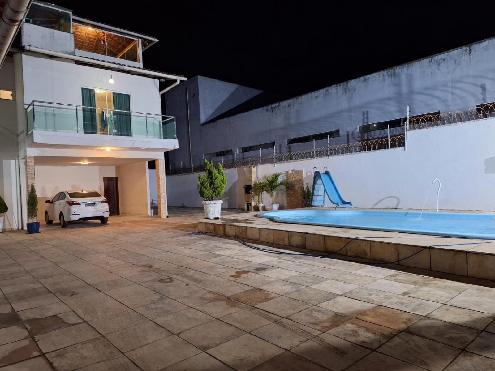 Linda Casa com Piscina px Praia