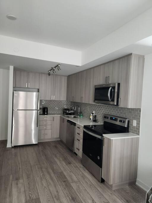 Luxury, Cozy, & Modern Living