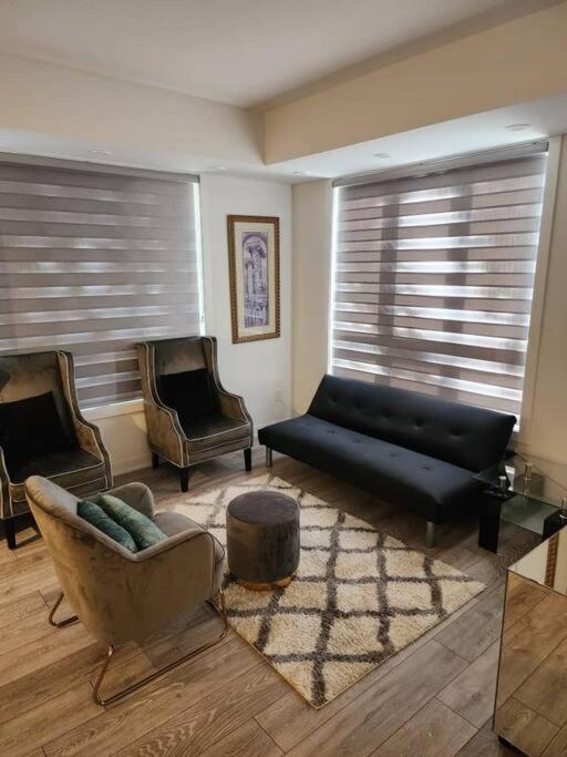Luxury, Cozy, & Modern Living