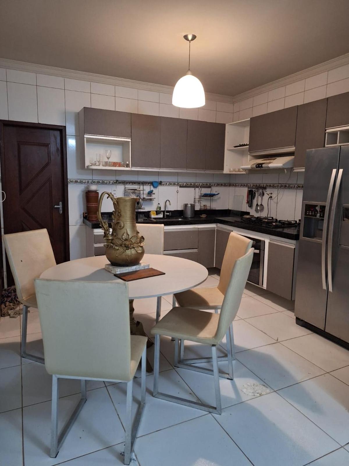 Linda Casa com Piscina px Praia