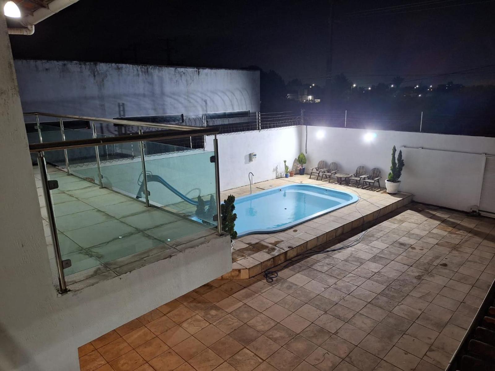 Linda Casa com Piscina px Praia