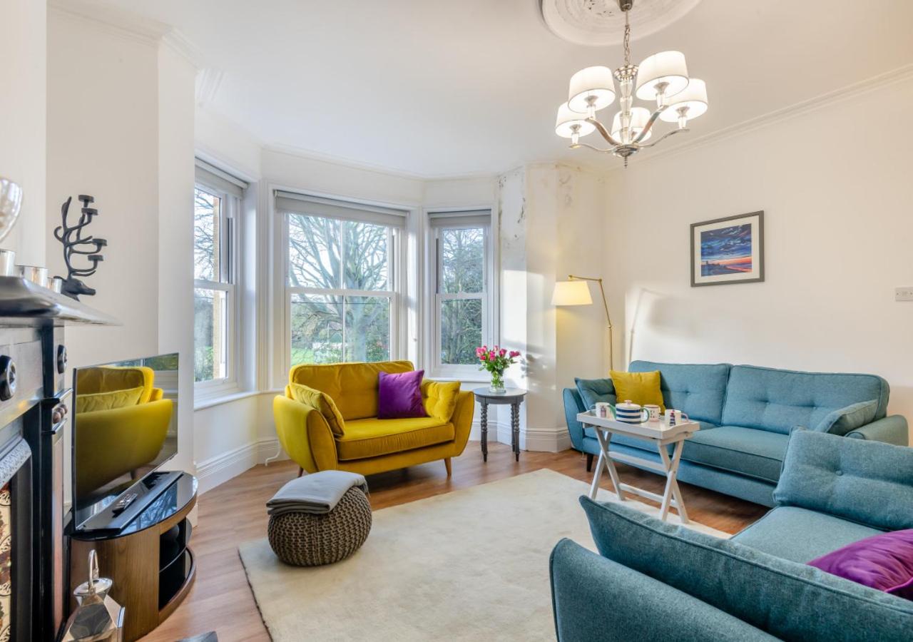 2 Bed in Overstrand oc-s28355