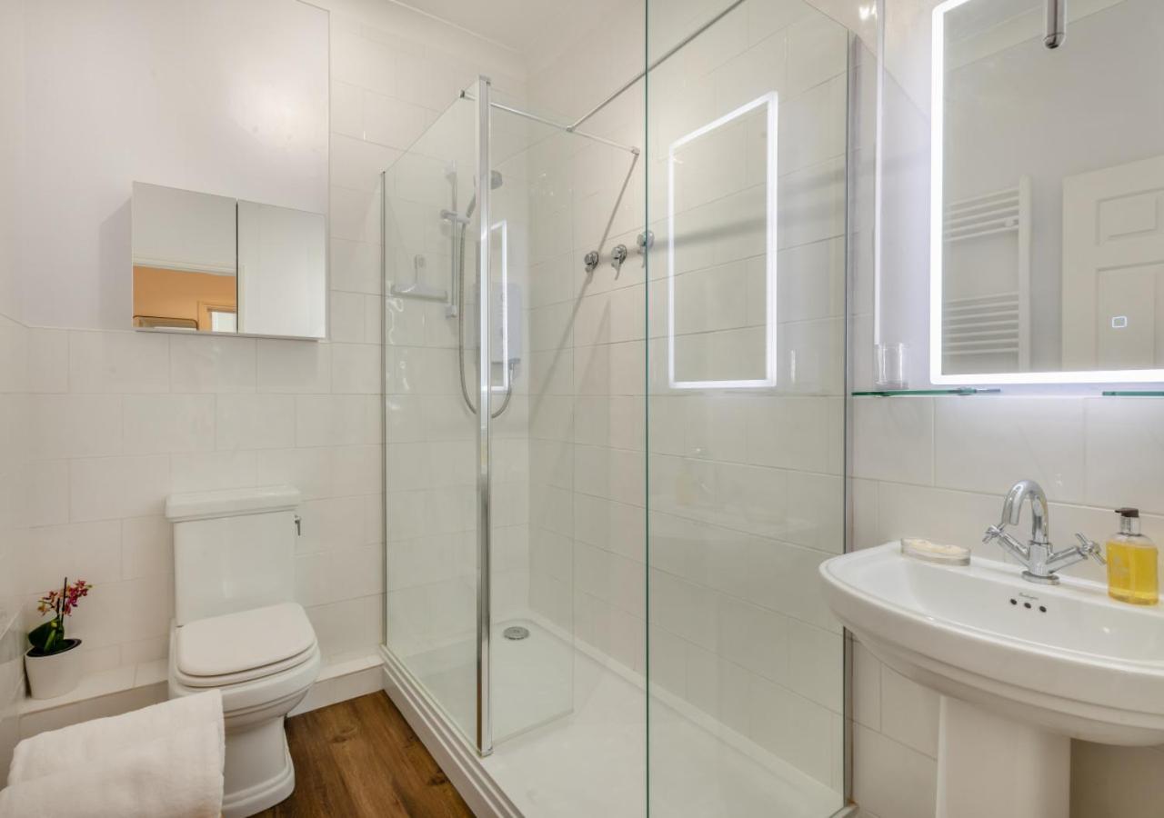 2 Bed in Overstrand oc-s28355