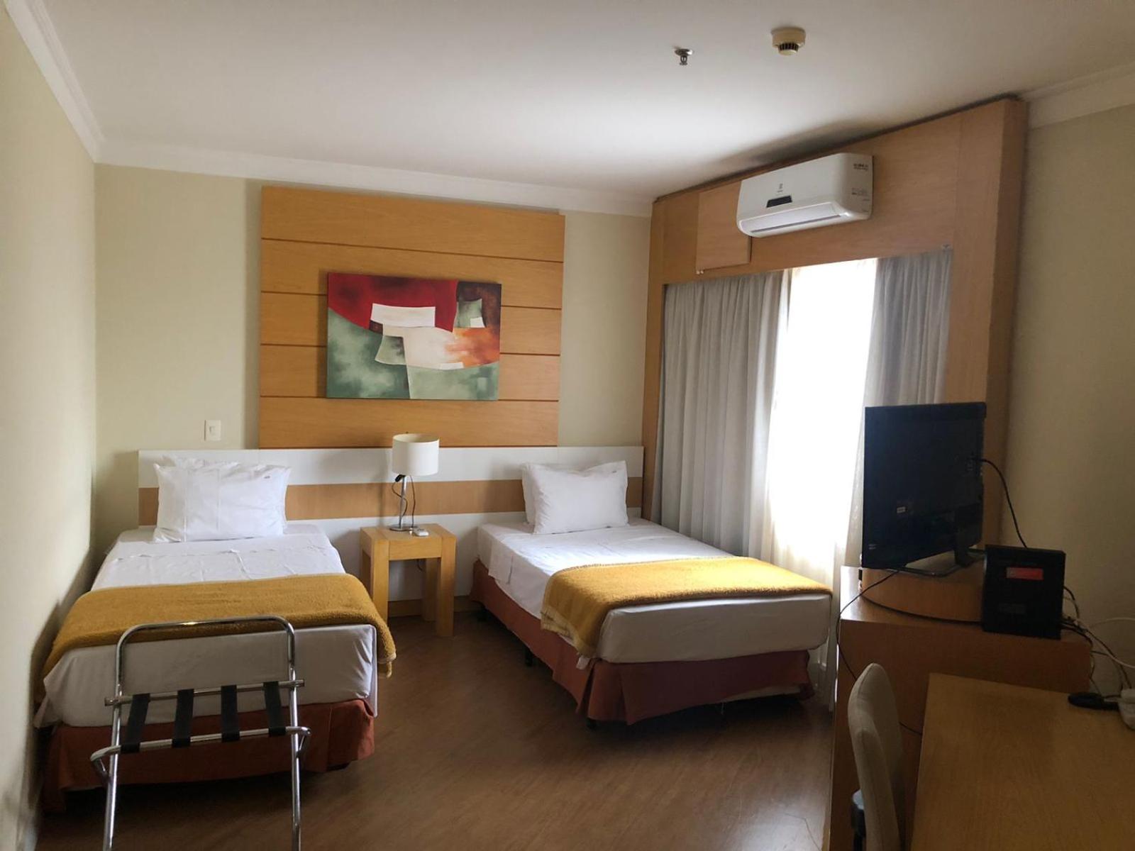 Flat Nobilis confortavel em frente ao Aeroporto Congonhas - H305
