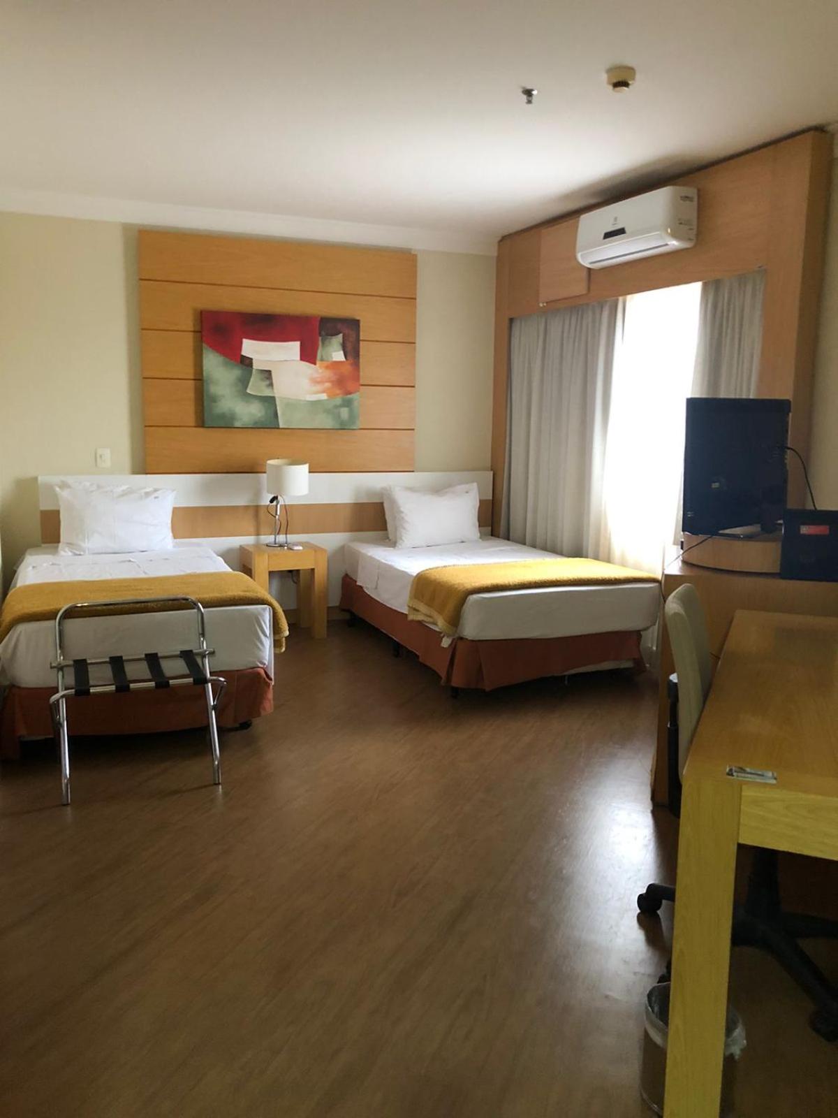 Flat Nobilis confortavel em frente ao Aeroporto Congonhas - H305