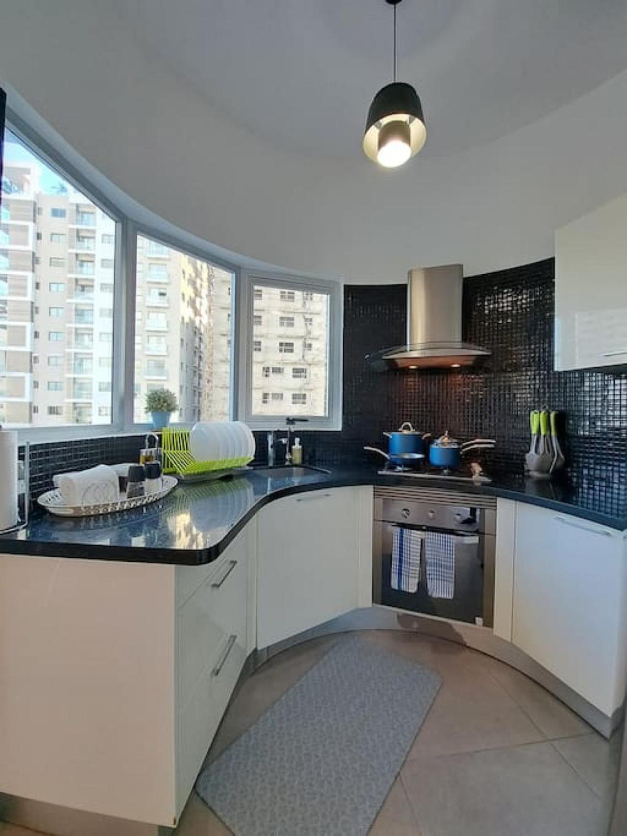 Stylish Centric Apt great View