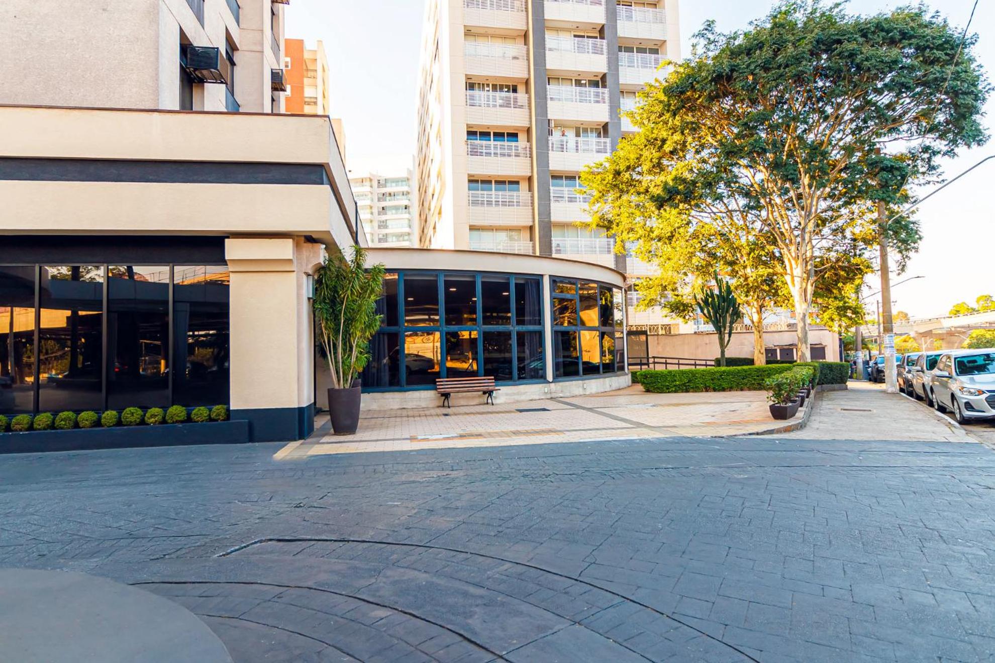Flat Nobilis confortavel em frente ao Aeroporto Congonhas - H305