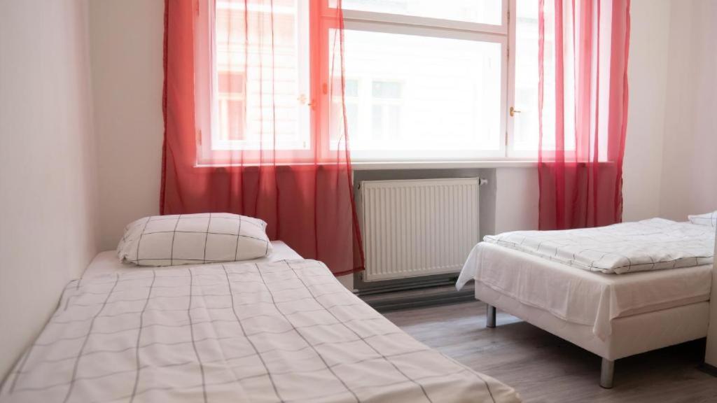 Benedikt City Center Hostel