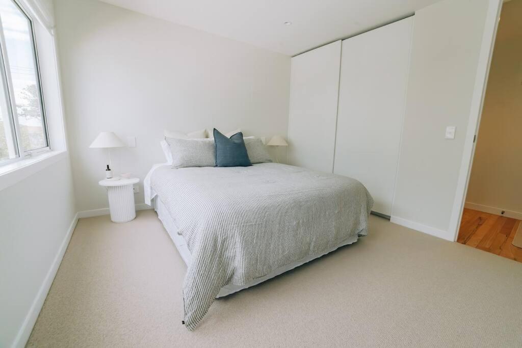 The Devonport Retreat
