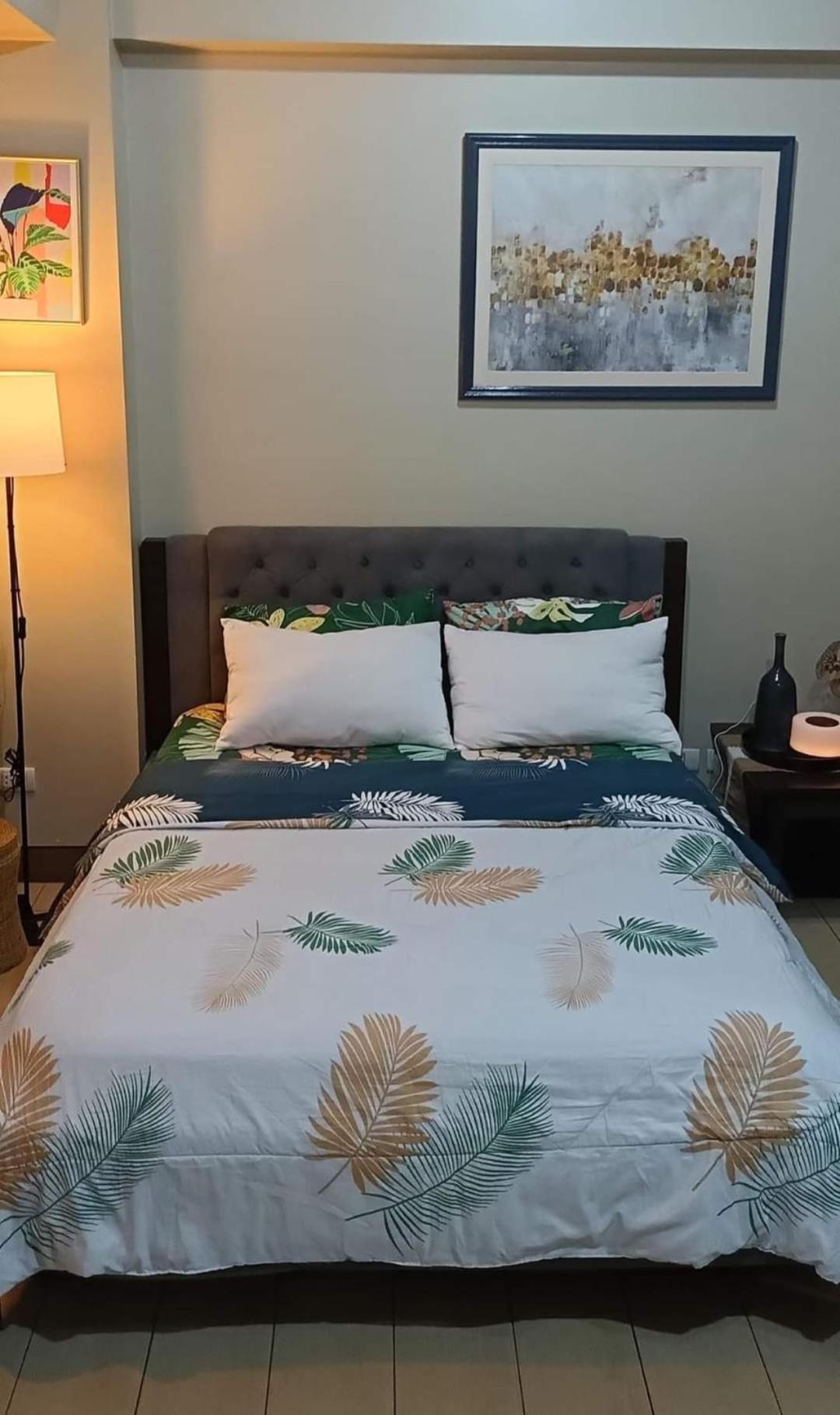 Homey Staycation across NAIA Terminal 3
